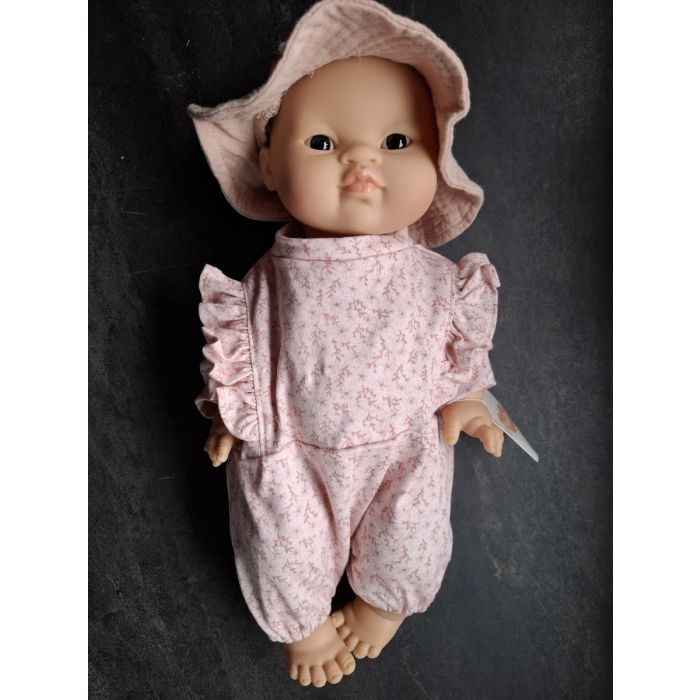 Paola Reina Gordi Aziatisch meisje gekleed 34cm Paola Reina Gordi Aziatisch meisje gekleed 34cm