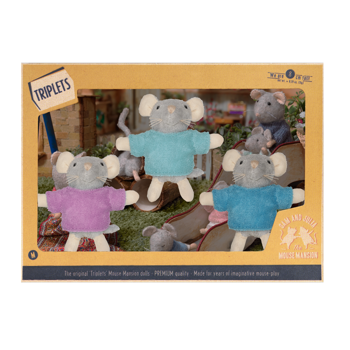 €23,99 Het Muizenhuis knuffel muisjes de drieling 8cm €23,99 Het Muizenhuis knuffel muisjes de drieling 8cm