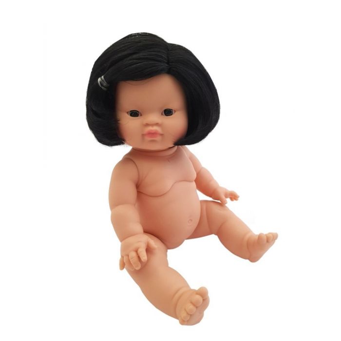 Paola Reina pop Gordi Aziatisch meisje met haar in zijscheiding en staartje 34cm Paola Reina pop Gordi Aziatisch meisje met haar in zijscheiding en staartje 34cm