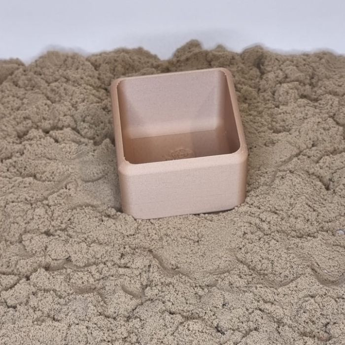 €3.99 Grennn mini speelbakje vierkant €3.99 Grennn mini speelbakje vierkant