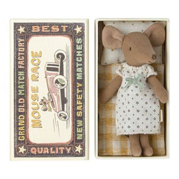 Maileg Muis Grote Zus 13cm (Big sister mouse in matchbox)